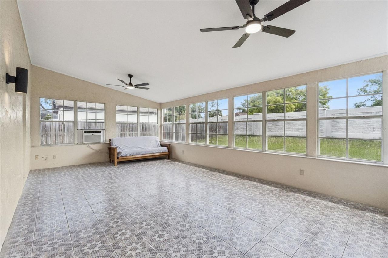 4136 Tall Tree Drive, Orlando, FL 32810 Photo