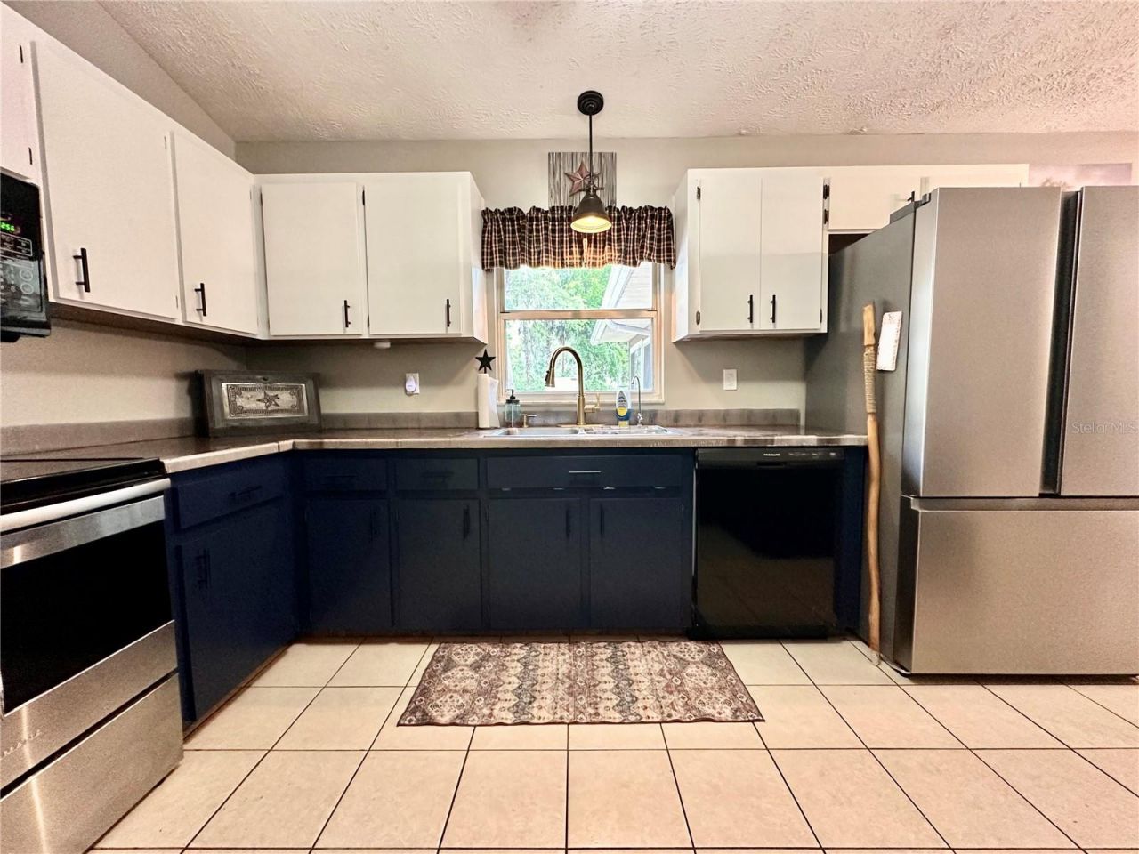 4251 NE 138th Place , Anthony, FL 32617 Photo