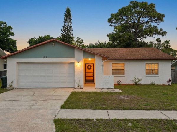 105 LOTUS CIRCLE , SAFETY HARBOR, FL 34695