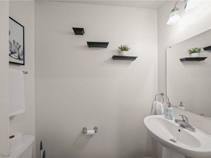 2207 Fowl Road, Elyria, OH 44035 Photo 9