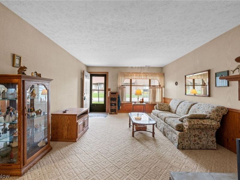 7357 Trailside Drive, Unit C, Northfield, OH 44067 Photo 2