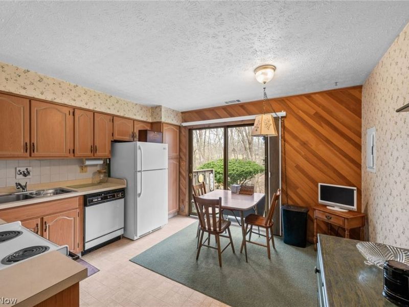7357 Trailside Drive, Unit C, Northfield, OH 44067 Photo 6