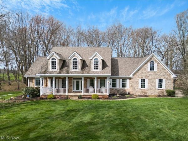 9946 Etling Drive , Marshallville, OH 44645