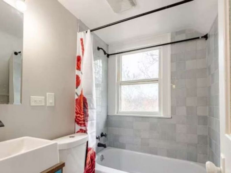 2609 Hampshire Road, Cleveland Heights, OH 44106 Photo 4