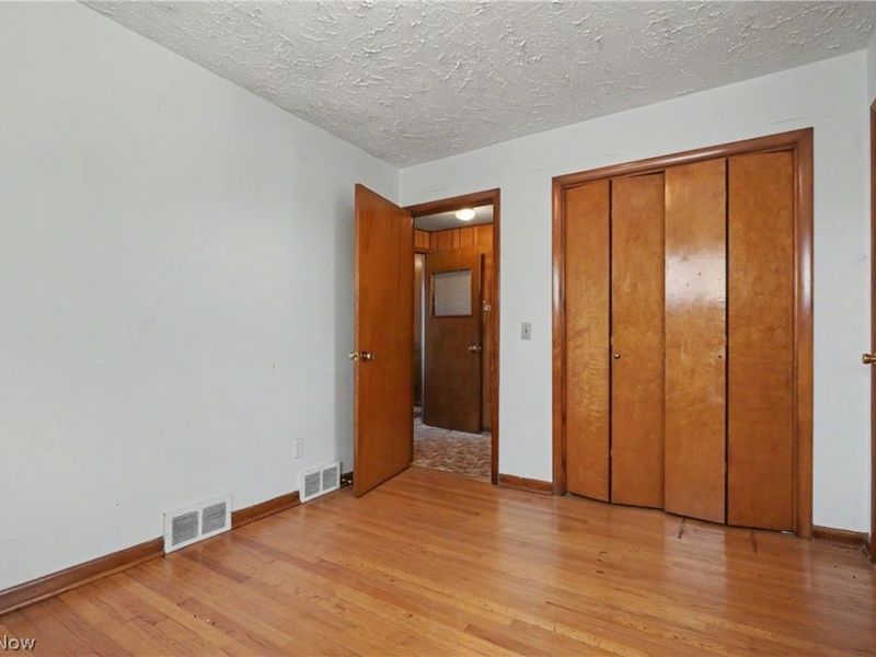 16790 Main Market Road, West Farmington, OH 44491 Photo 13