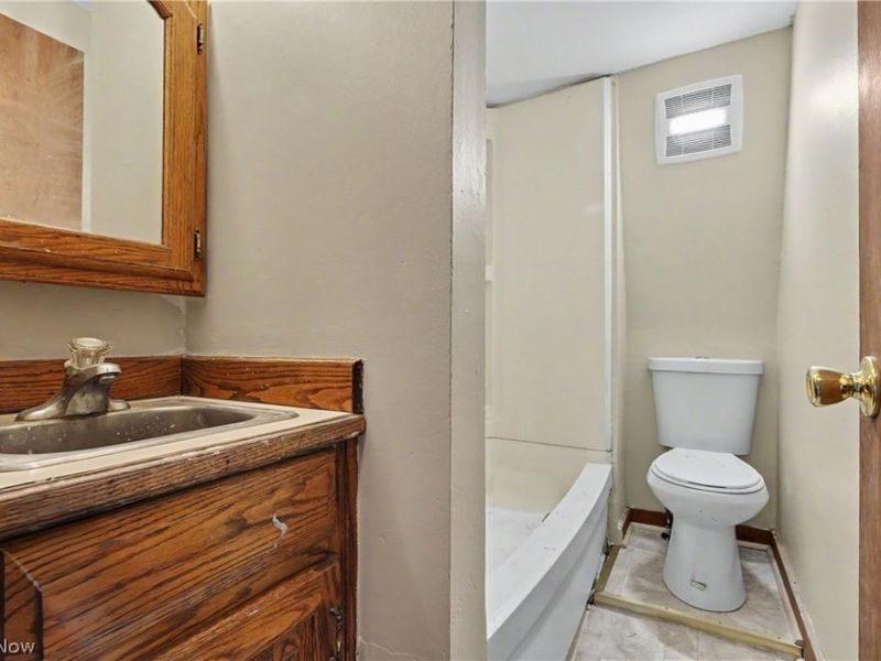 16790 Main Market Road, West Farmington, OH 44491 Photo 44