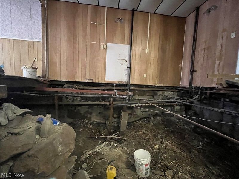 22 W Buckeye Street, West Salem, OH 44287 Photo 6