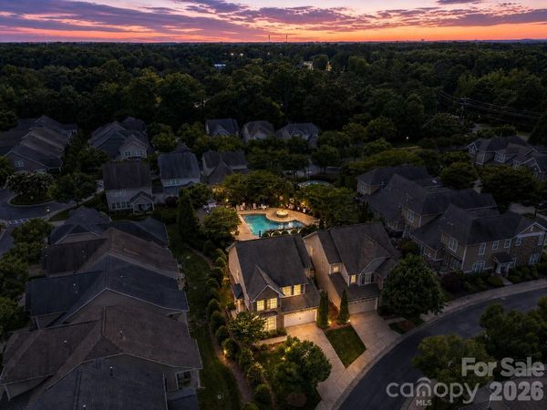 4418 Forest Gate Lane, Charlotte, NC 28270