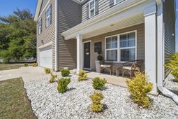 714 Woodland Farms Circle photo 4