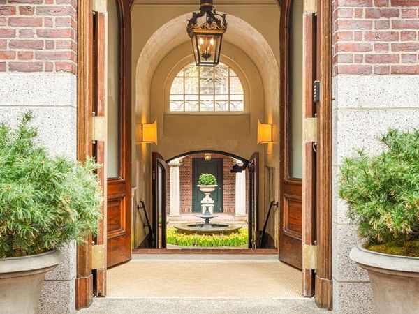 101 Chestnut Street, Unit E, Boston, MA 02108