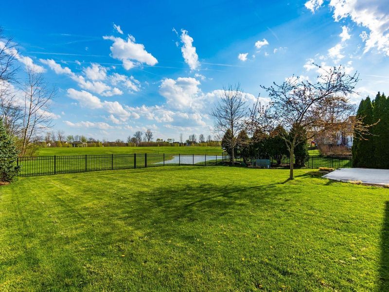 6667 Letterman Drive, Powell, OH 43065 Photo 2