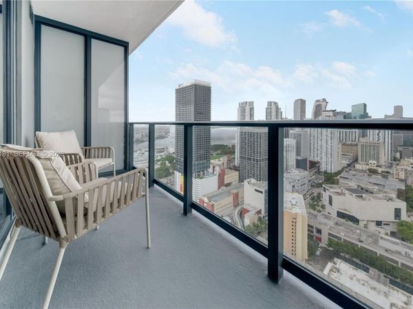 159 NE 6th Street , Unit 3310, Miami, FL 33132