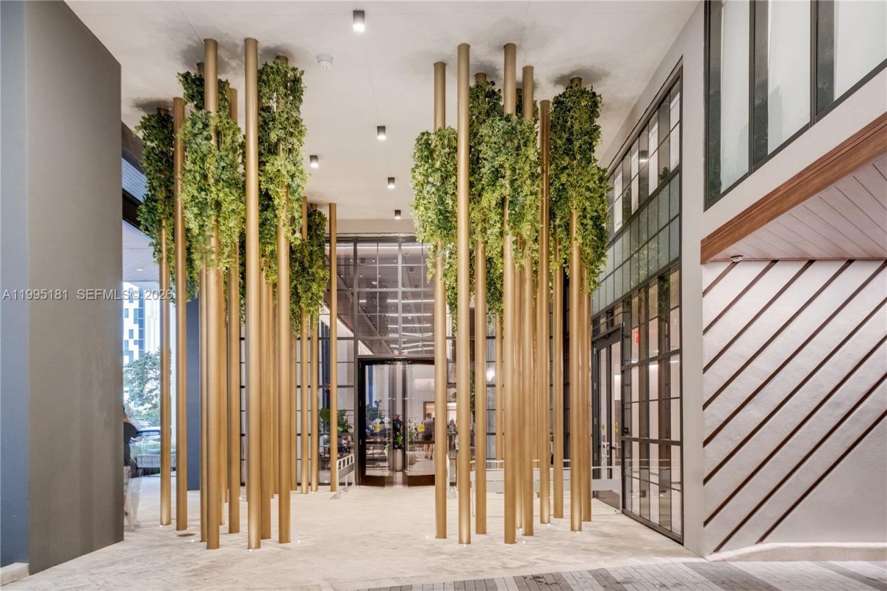 159 NE 6th Street, Unit 3310, Miami, FL 33132 Photo