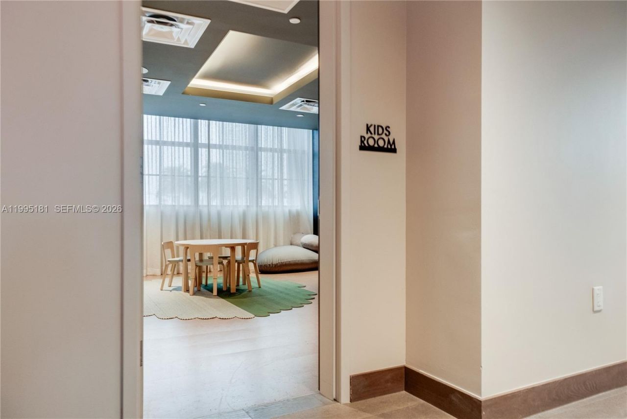 159 NE 6th Street, Unit 3310, Miami, FL 33132 Photo