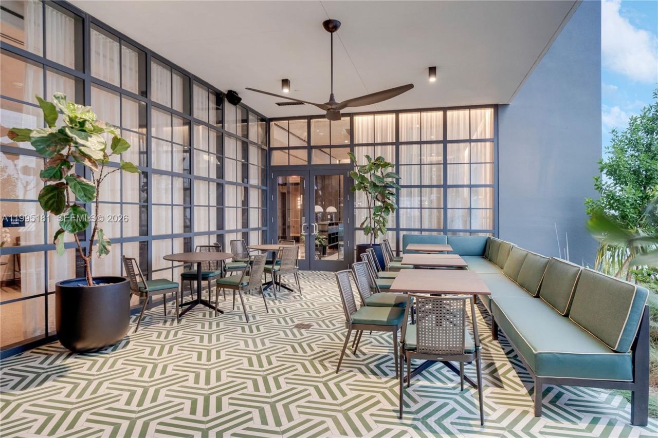 159 NE 6th Street, Unit 3310, Miami, FL 33132 Photo