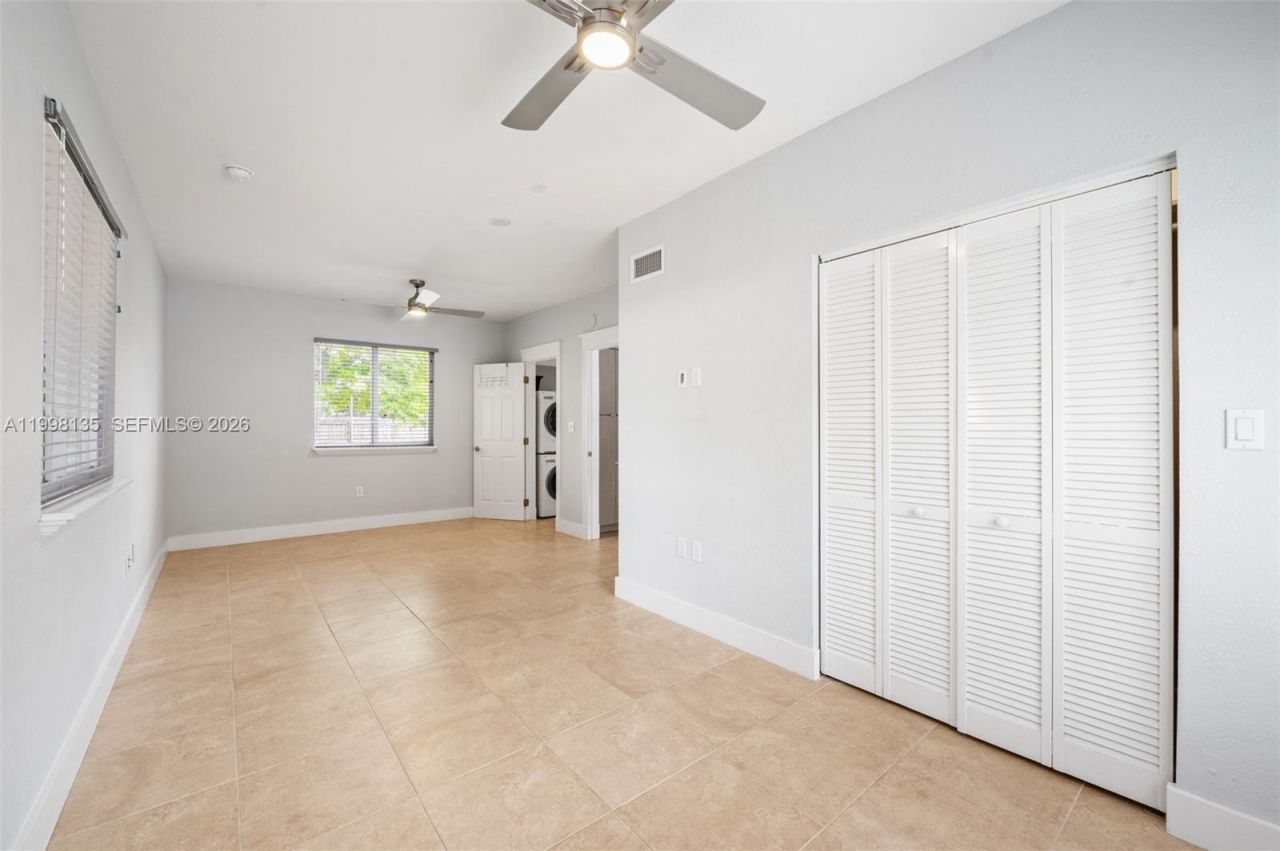 4 Transylvania Ave, Unit B, Key Largo, FL 33037 Photo