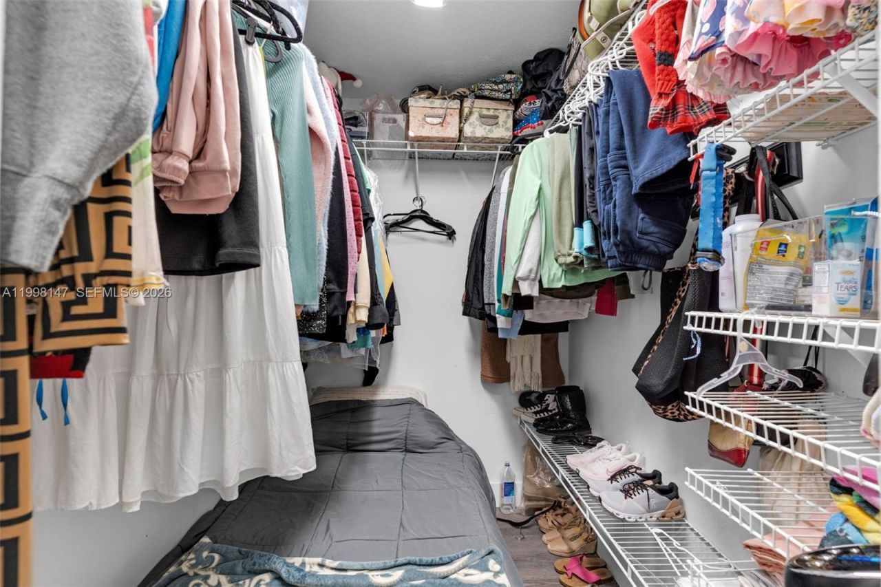 6210 SW 131st Ct, Unit 204, Miami, FL 33183 Photo