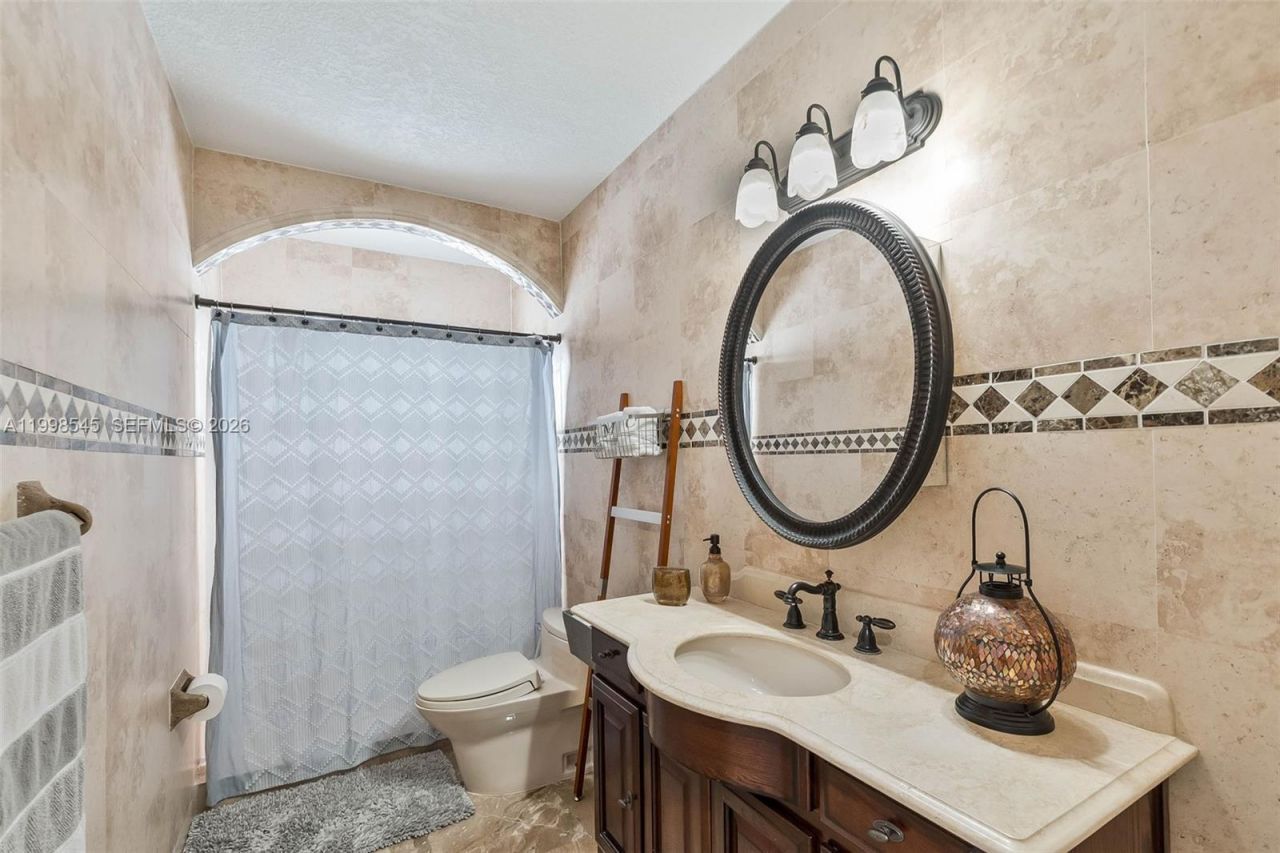 17420 SW 84th Ct, Palmetto Bay, FL 33157 Photo