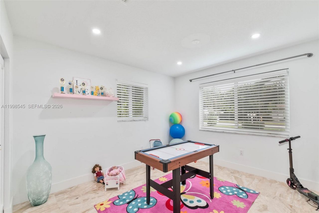 17420 SW 84th Ct, Palmetto Bay, FL 33157 Photo