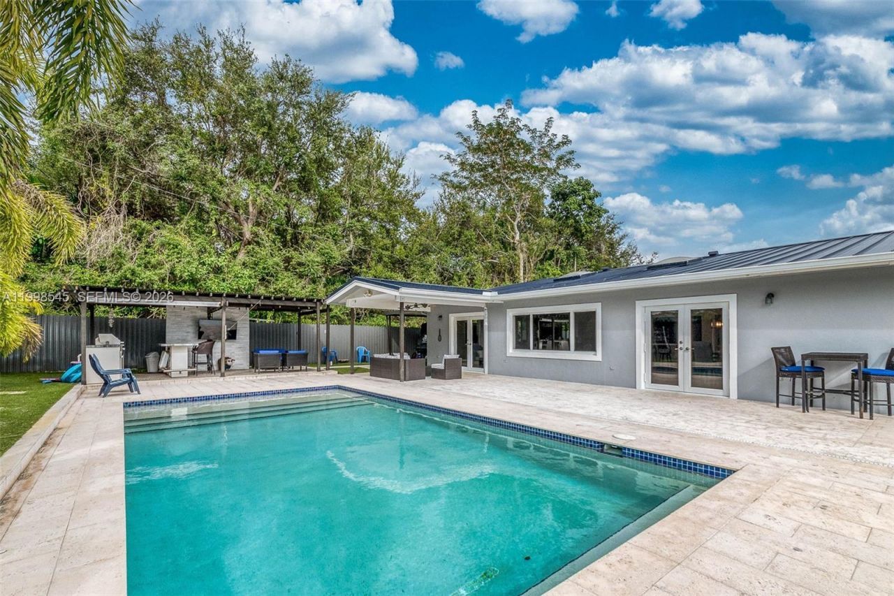 17420 SW 84th Ct, Palmetto Bay, FL 33157 Photo