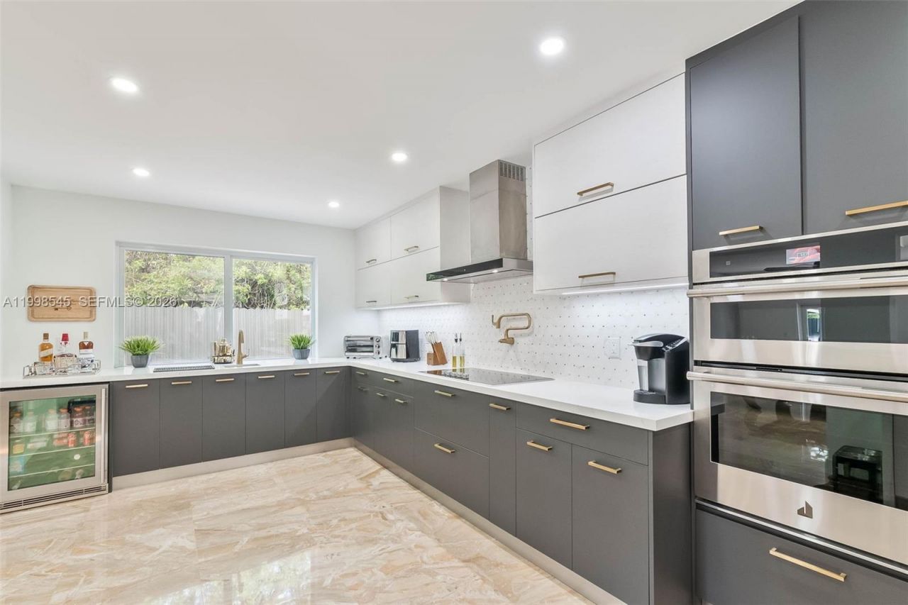 17420 SW 84th Ct, Palmetto Bay, FL 33157 Photo