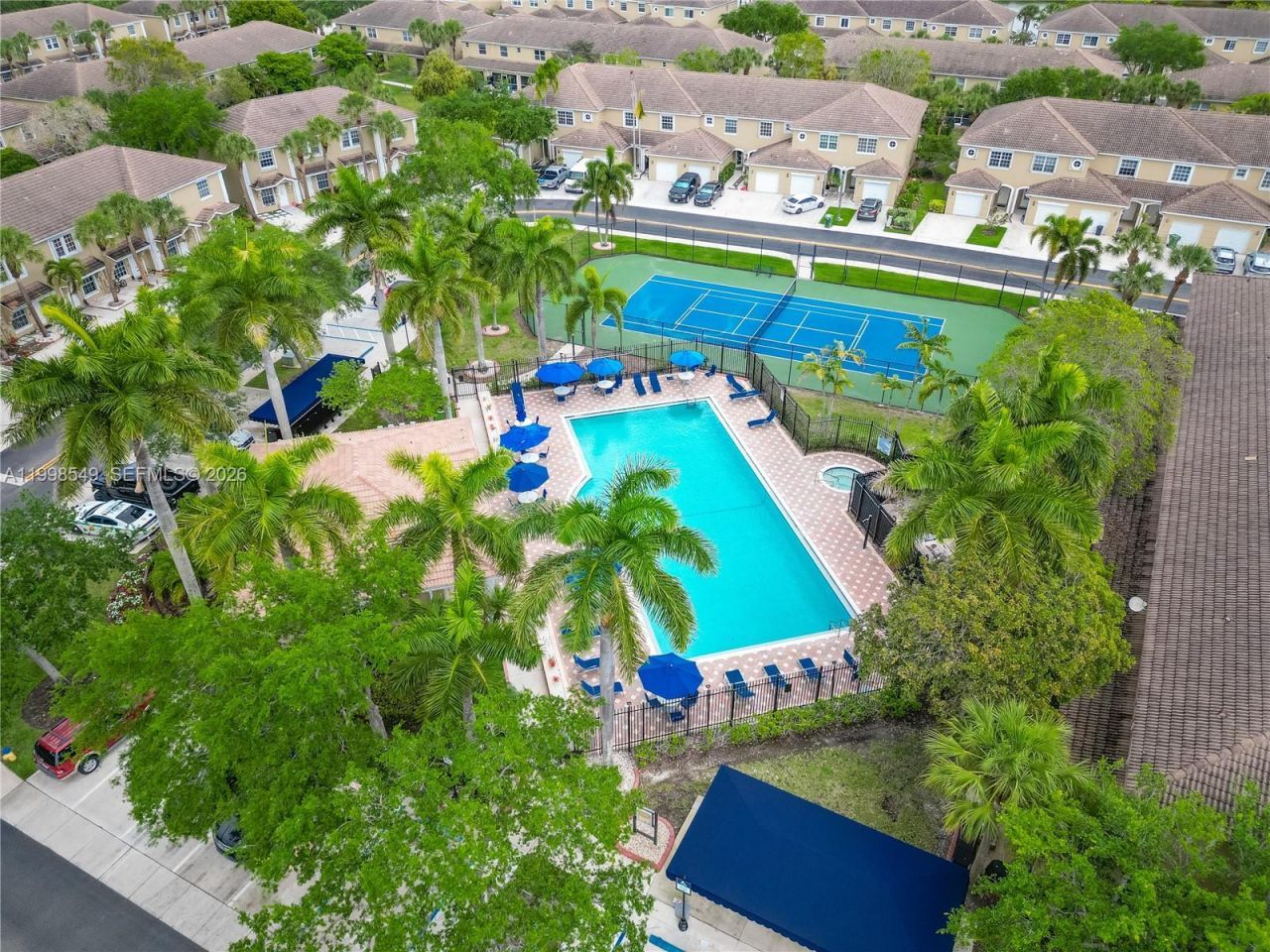 365 SW 122nd Ave , Pembroke Pines, FL 33025 Photo