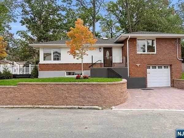 24 Irving Avenue, Englewood Cliffs, NJ 07632