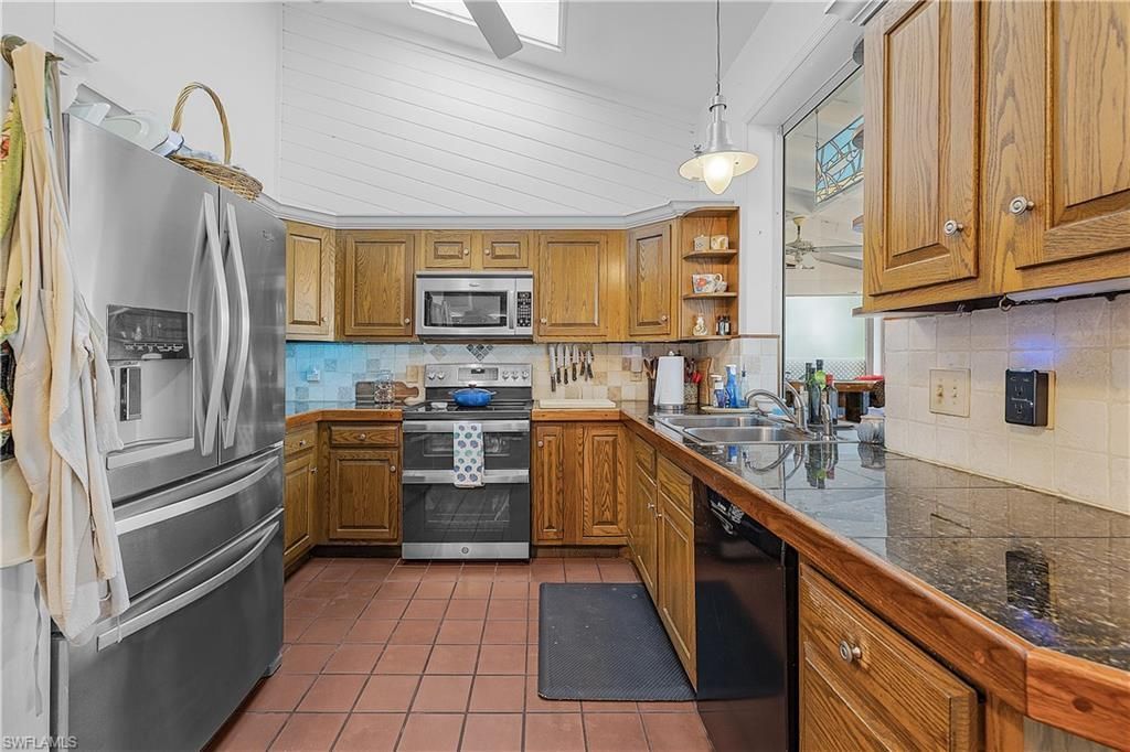 16353 Buccaneer St, Bokeelia, FL 33922 Photo