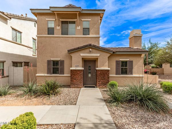 14139 W COUNTRY GABLES Drive, Surprise, AZ 85379