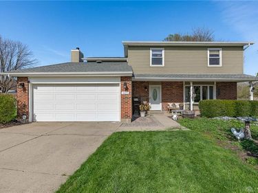 1011 Brookwood Court, Fairborn, OH 45324