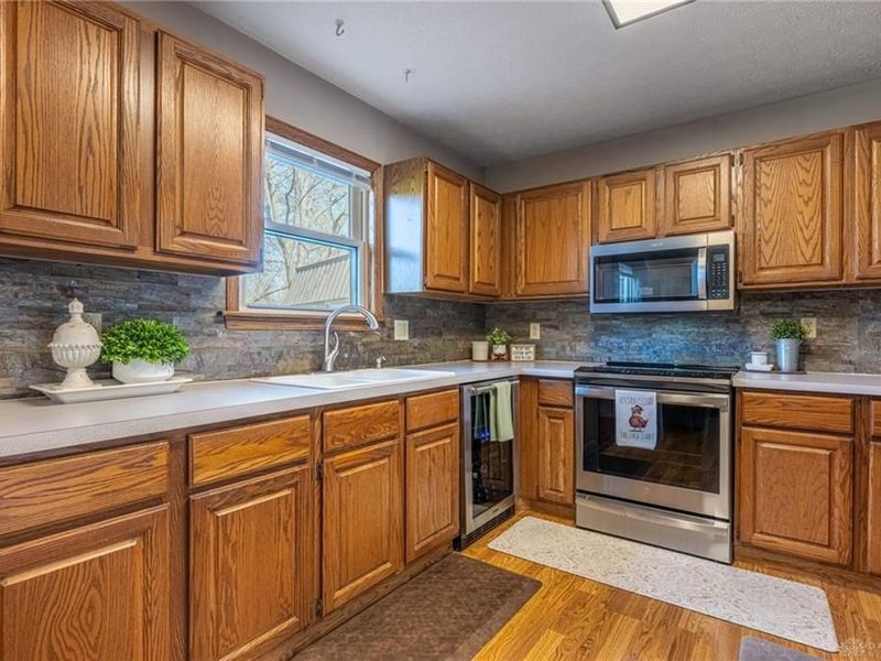 1011 Brookwood Court, Fairborn, OH 45324 Photo 10