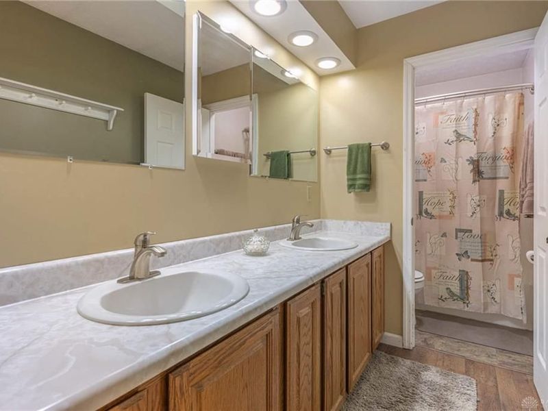 1011 Brookwood Court, Fairborn, OH 45324 Photo 24