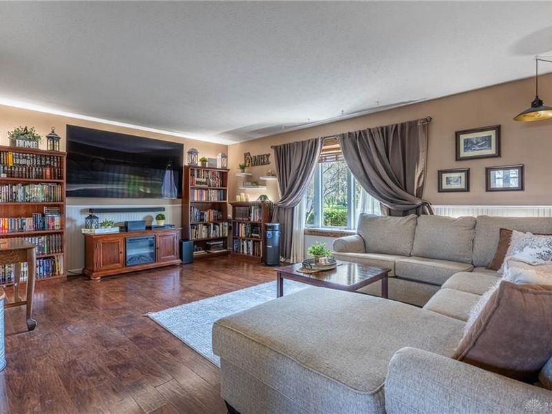 1011 Brookwood Court, Fairborn, OH 45324 Photo 6