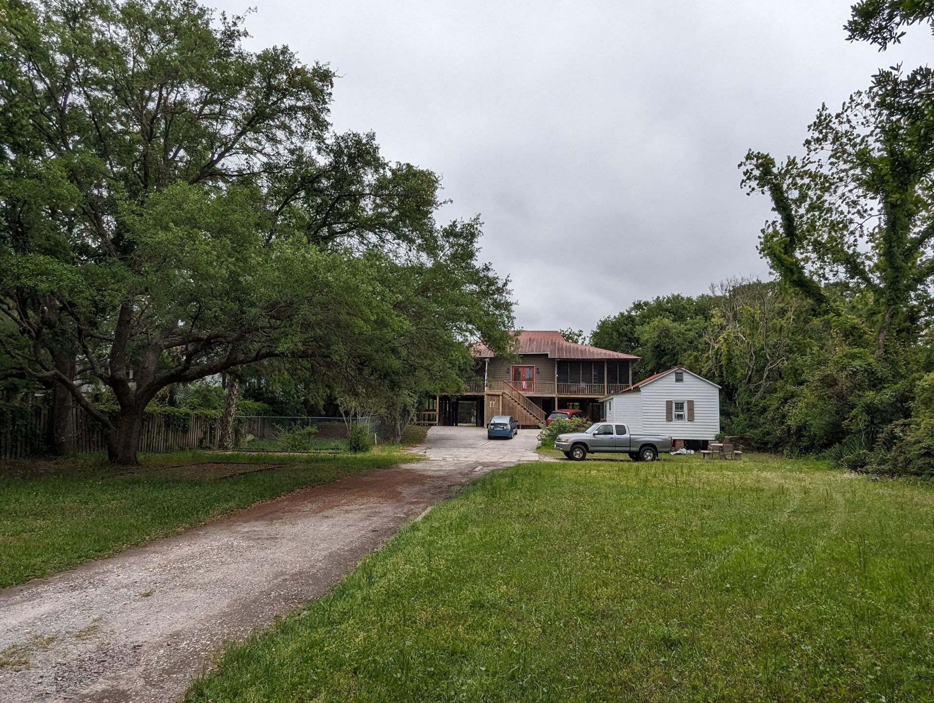 2668 Middle Street Photo 5