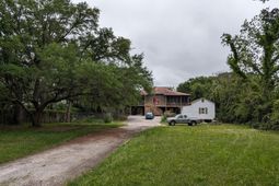 2668 Middle Street photo 4