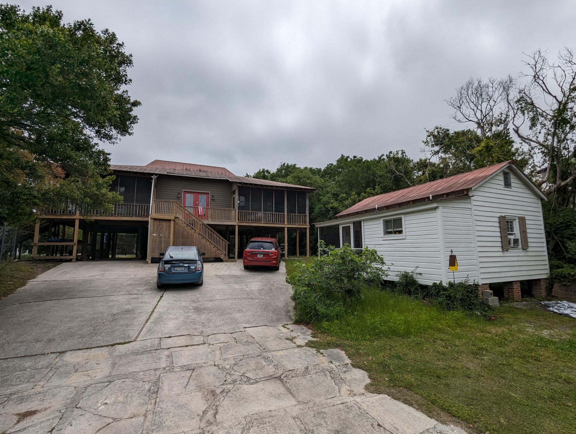 2668 Middle Street Photo 7