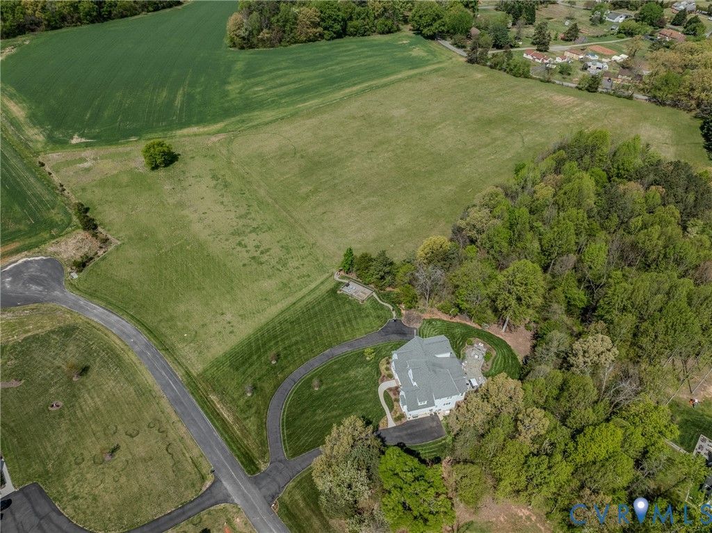 566 Church Hill Road Goochland, VA 23103