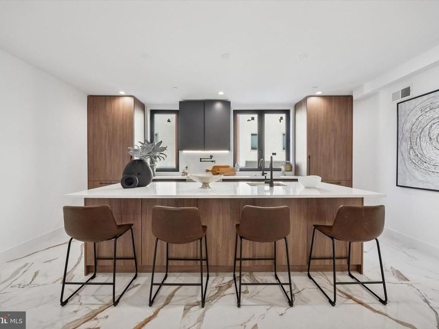 1922 Geary Street, Unit 8, Philadelphia, PA 19145 Main Photo