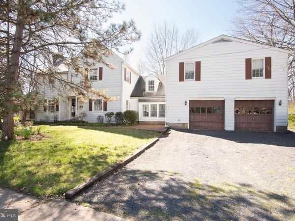 800 FORREST STREET, LANSDALE, PA 19446