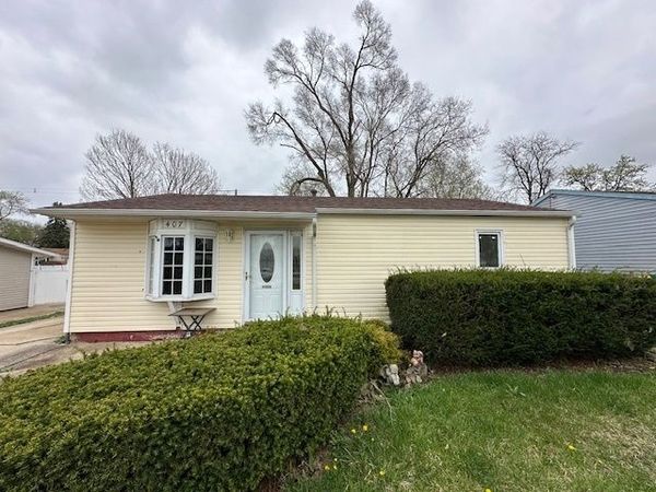407 Laurel Avenue, Romeoville, IL 60446