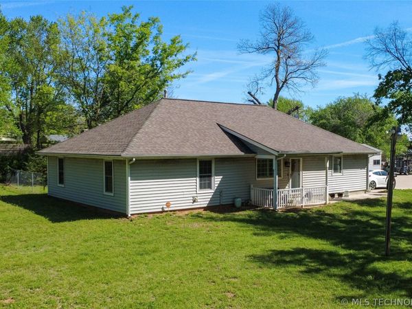 2528 S 63rd West Avenue, Tulsa, OK 74107