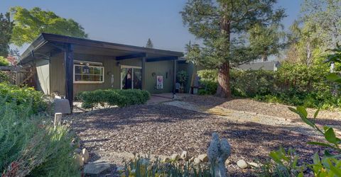 8745 Ski Ct, Elk Grove, CA 95624 Photo