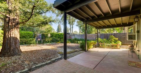 8745 Ski Ct, Elk Grove, CA 95624 Photo