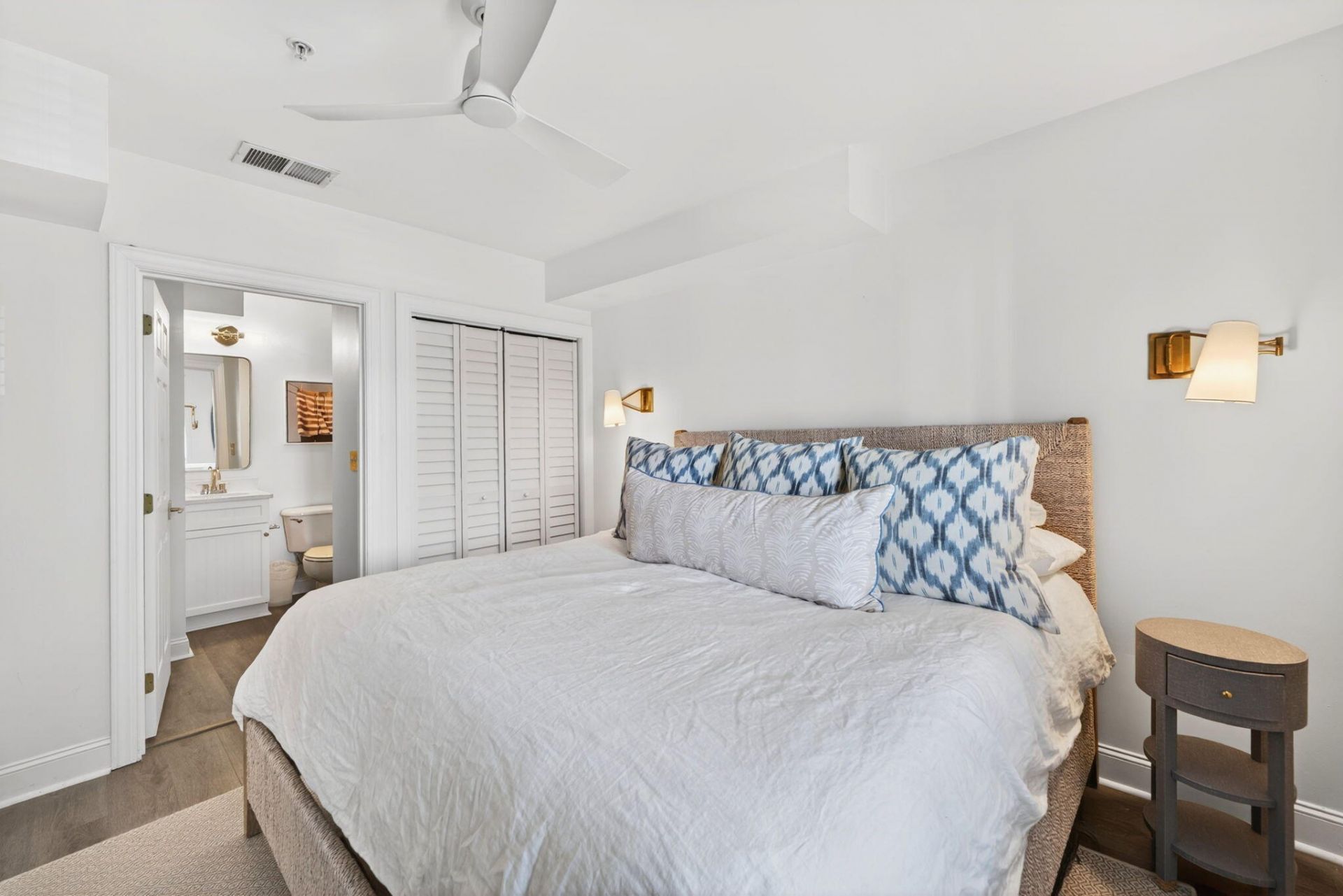 1006 Ocean Boulevard Photo 11