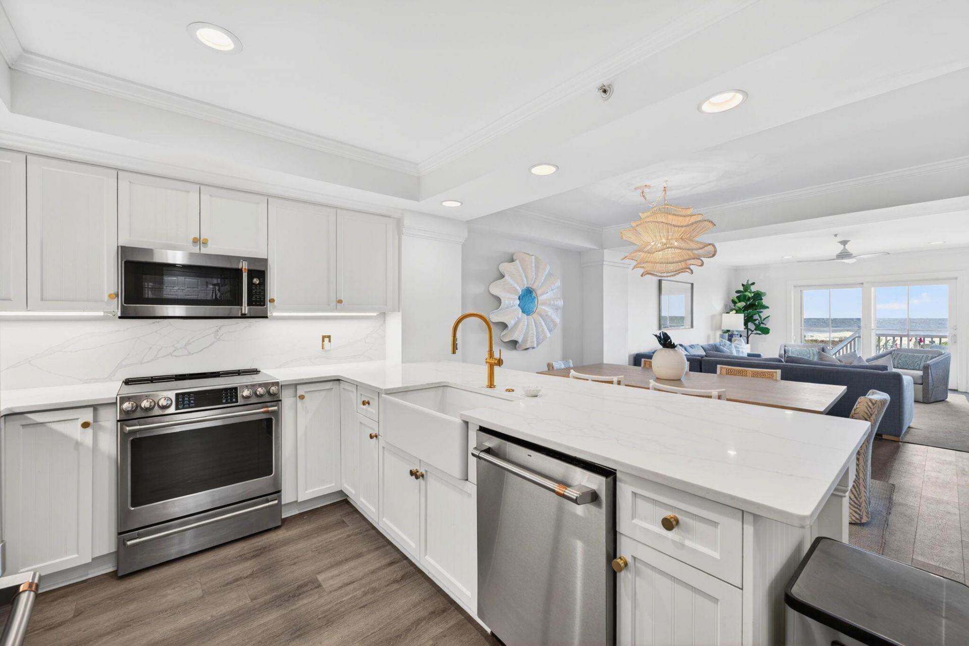 1006 Ocean Boulevard Photo 18