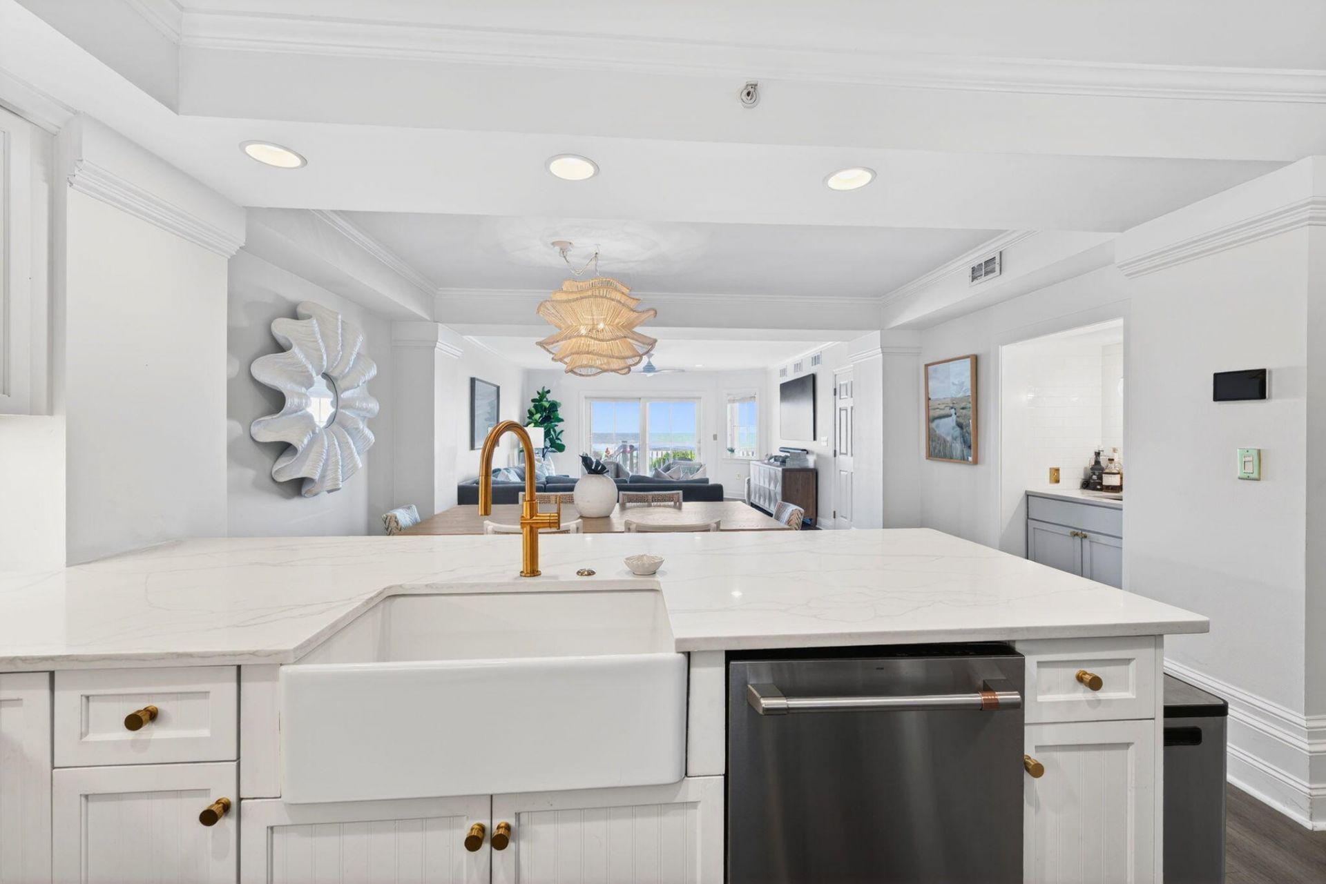 1006 Ocean Boulevard Photo 22