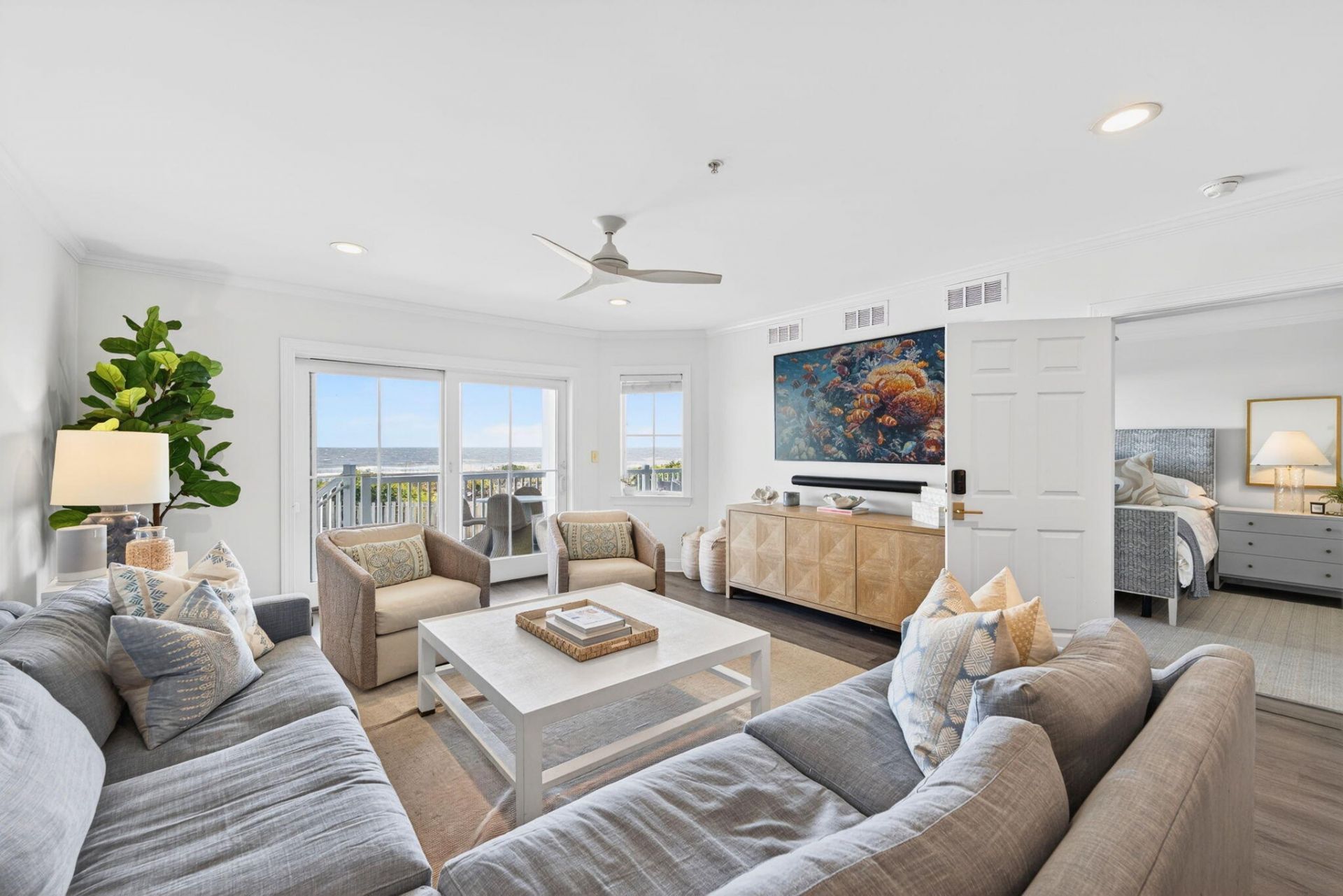 1006 Ocean Boulevard Photo 29