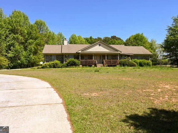 2755 Langley Road, Loganville, GA 30052