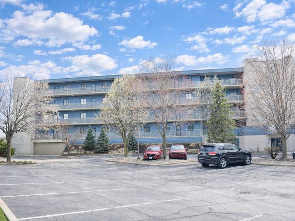 308 Outlook Cove Drive, La Porte, IN 46350