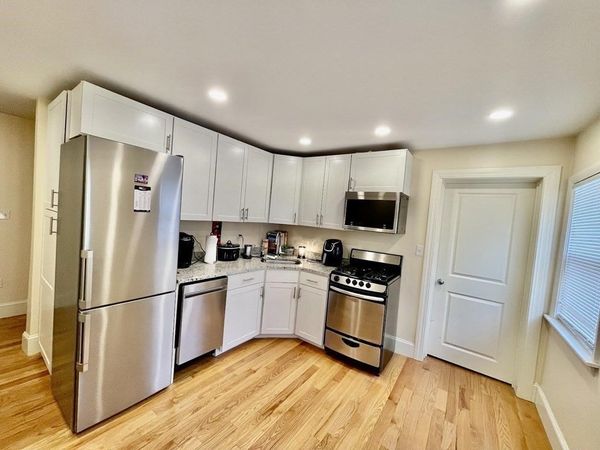 29-31 Fayette Street, Unit 2, Newton, MA 02458